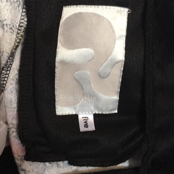 Striped rainbow hoodie for kids - Picture 4 of 6